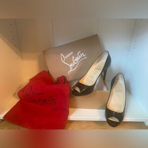 Christian Louboutin - You You , Patent Calf, Black, Sz. 5